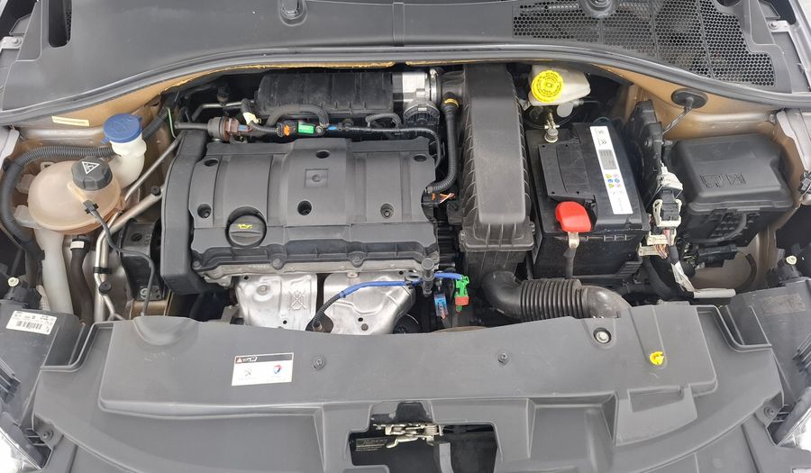Peugeot 301 1.6 ALLURE Sedan 2017