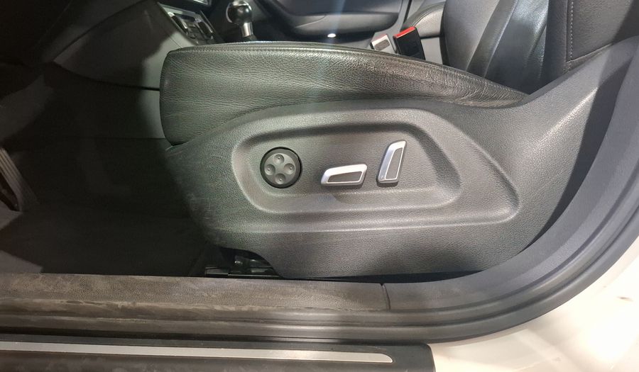 Audi Q3 1.4 TFSI LUXURY 150 HP S TRONIC Suv 2016