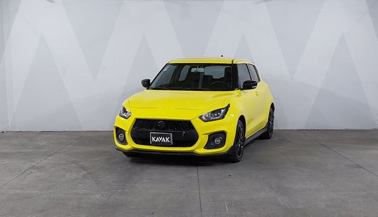 2020 • 68,226 km • Automático