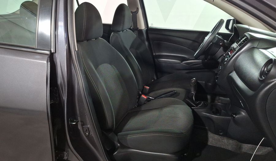 Nissan Versa 1.6 SENSE Sedan 2018