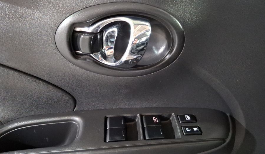 Nissan Versa 1.6 SENSE Sedan 2018