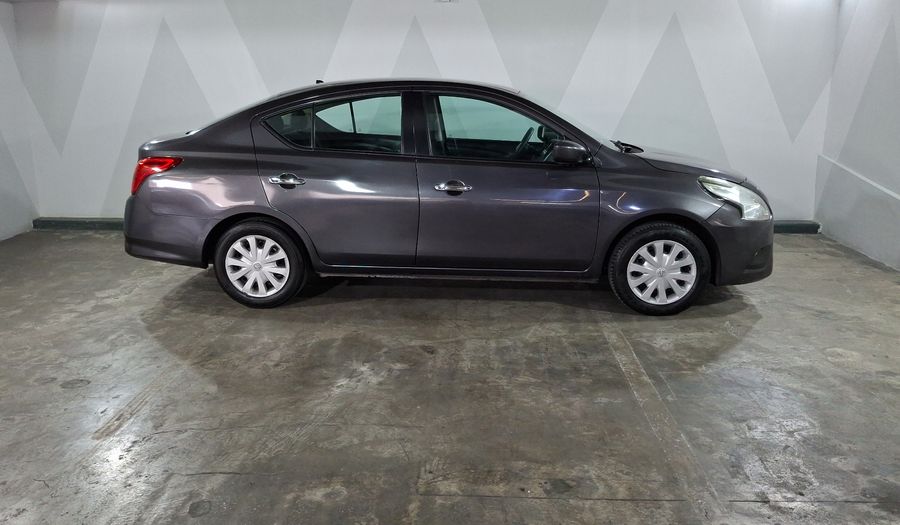 Nissan Versa 1.6 SENSE Sedan 2018