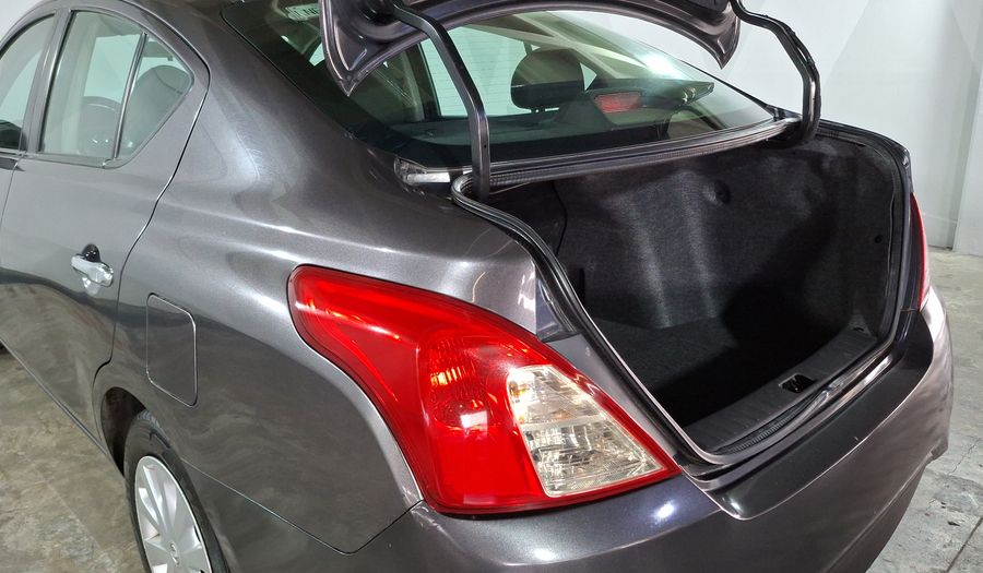 Nissan Versa 1.6 SENSE Sedan 2018
