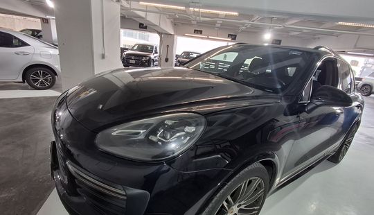 Porsche • Cayenne