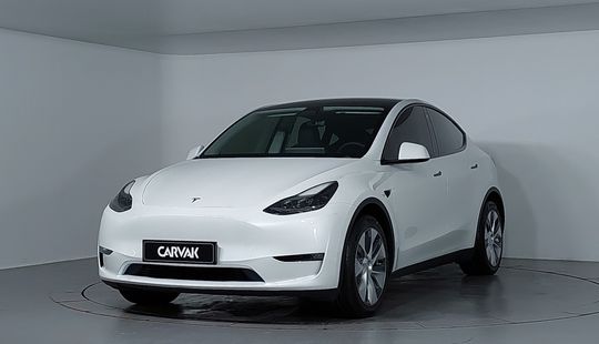 Tesla • Model Y