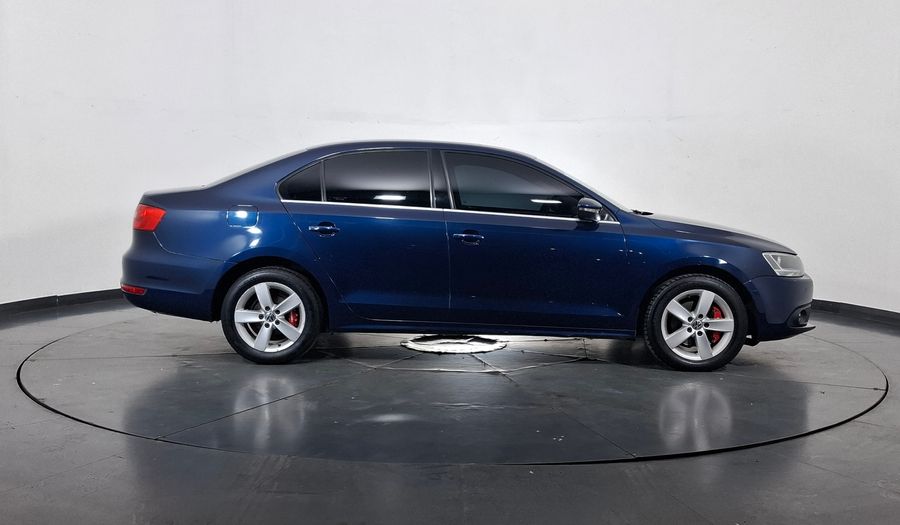 Volkswagen Vento 2.5 ADVANCE PLUS TIPTRONIC MY15 Sedan 2014