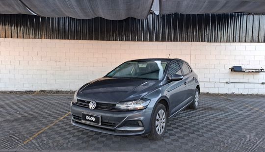 Volkswagen • Polo