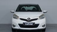 Toyota Yaris 1.33 STYLE Hatchback 2012