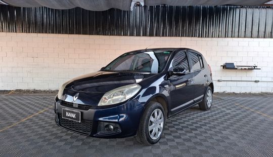 Renault • Sandero