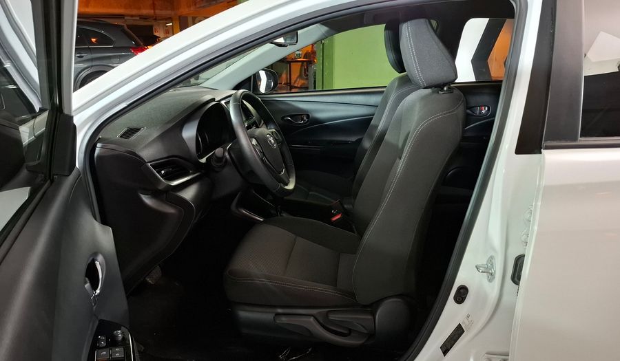 Toyota Yaris 1.5 XLS CVT Sedan 2022