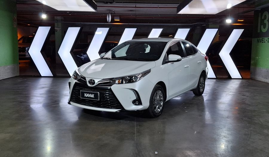 Toyota Yaris 1.5 XLS CVT Sedan 2022