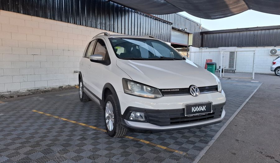 Volkswagen Suran Cross 1.6 16V SURAN CROSS HIGHLINE MY15 Wagon 2015