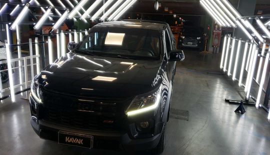 Chevrolet • S10