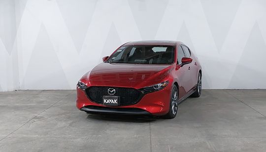 Mazda • Mazda 3