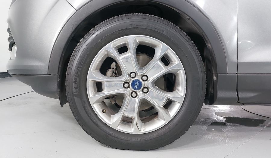 Ford Escape 2.5 SE PLUS PANORAMA ROOF AT Suv 2013