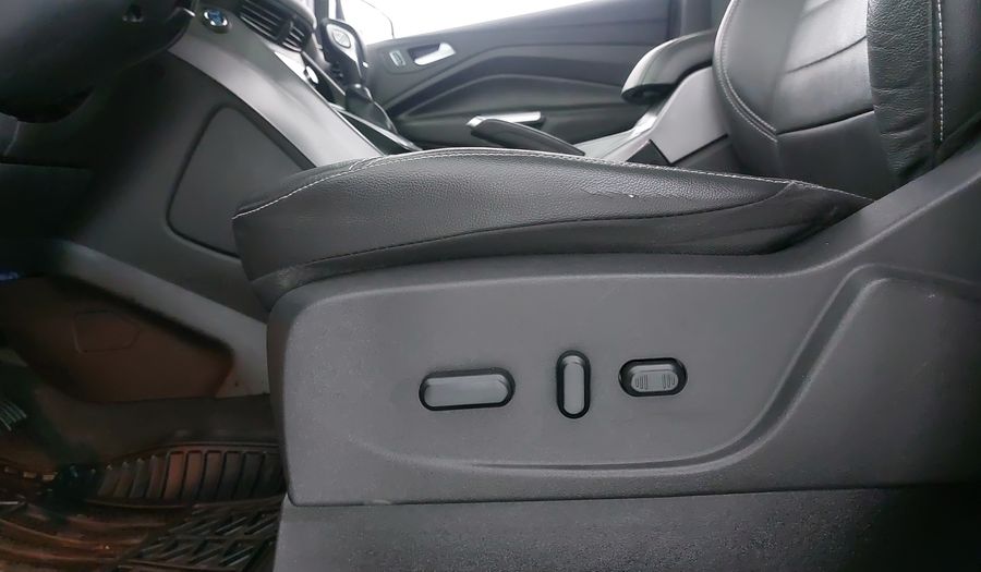 Ford Escape 2.5 SE PLUS PANORAMA ROOF AT Suv 2013