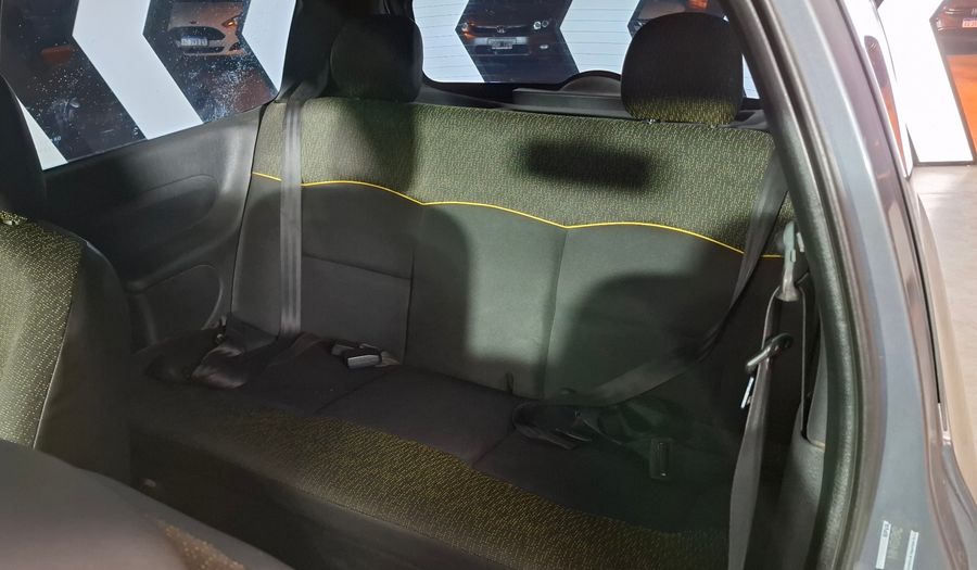 Renault Clio 1.1 CONFORT PLUS Hatchback 2014