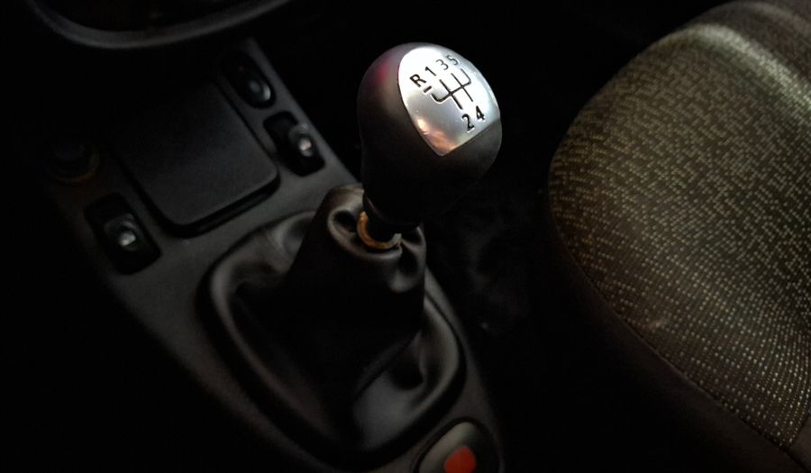 Renault Clio 1.1 CONFORT PLUS Hatchback 2014