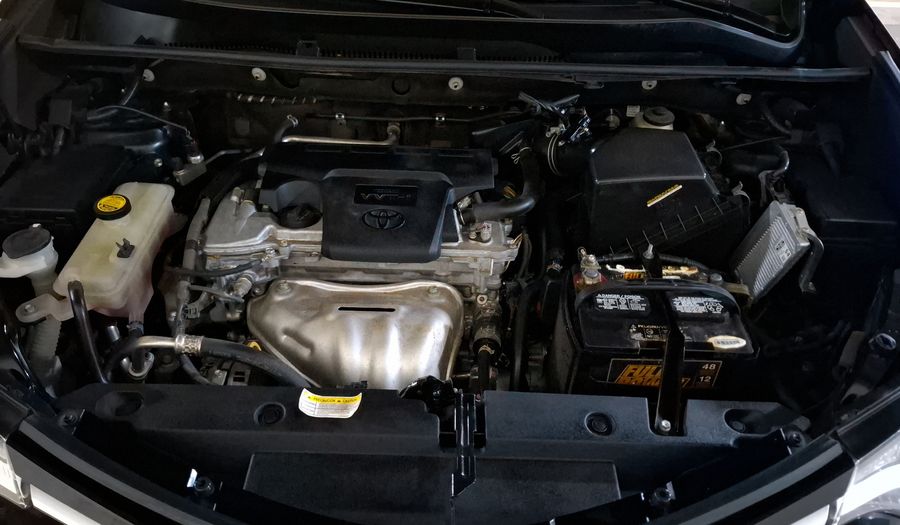 Toyota Rav4 2.5 XLE AWD AT Suv 2016