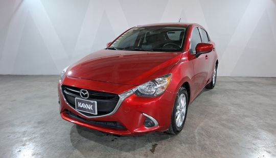 Mazda • Mazda 2
