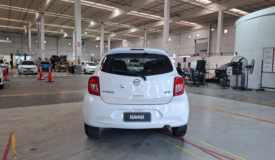 Nissan March 1.6 ADVANCE MEDIA-TECH Hatchback 2015