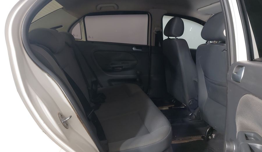 Volkswagen Voyage MI Sedan 2013