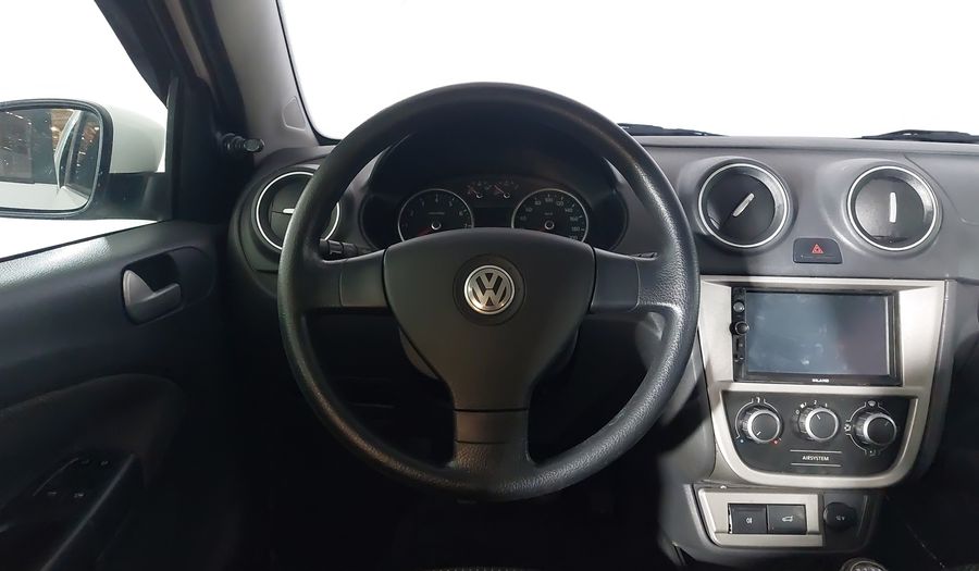 Volkswagen Voyage MI Sedan 2013