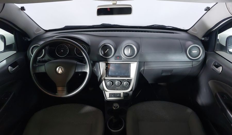 Volkswagen Voyage MI Sedan 2013