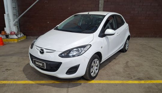 Mazda • Mazda 2