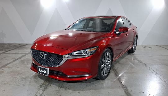 Mazda • Mazda 6
