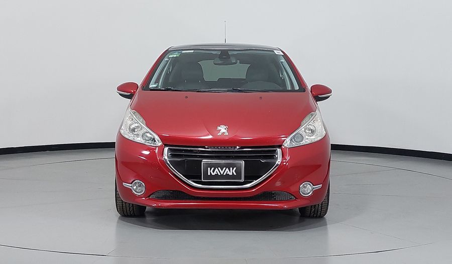 Peugeot 208 1.6 FELINE AT Hatchback 2014