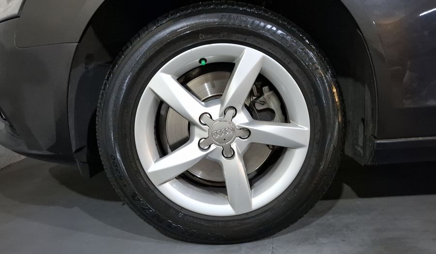 Audi A4 1.8 TFSI SPORT LMT EDITION MULTITRONIC Sedan 2015
