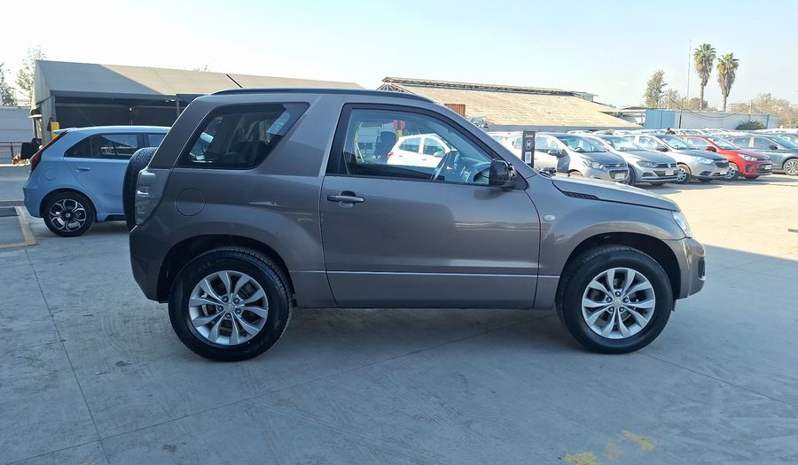 Suzuki Grand Vitara 2.4 GLX SPORT WINCH 4WD Suv 2015