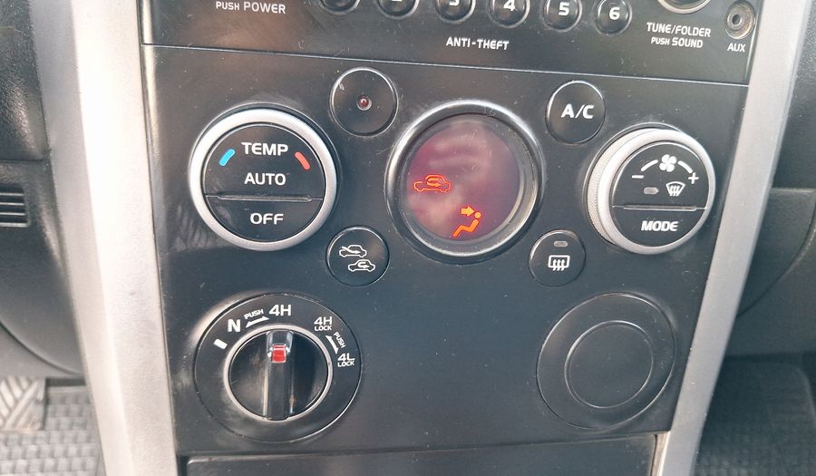 Suzuki Grand Vitara 2.4 GLX SPORT WINCH 4WD Suv 2015