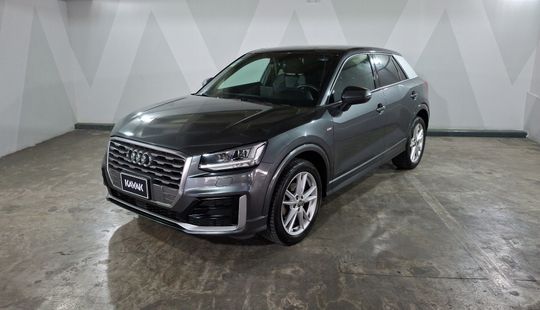 Audi • Q2