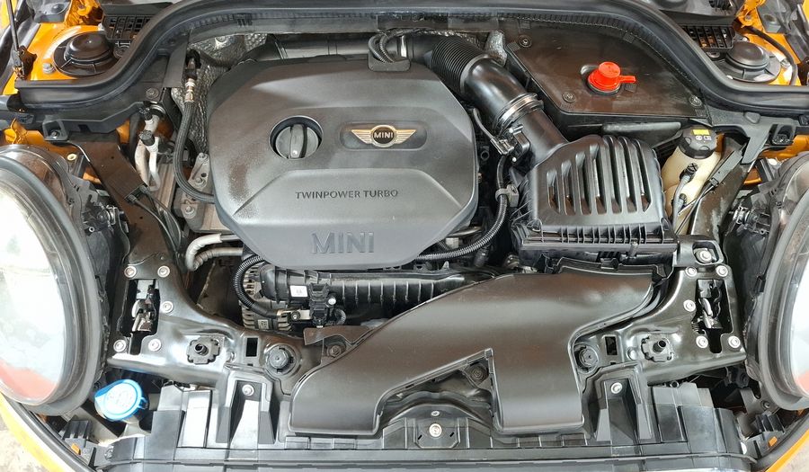 Mini Cooper 1.5 COOPER CHILI AT Hatchback 2017