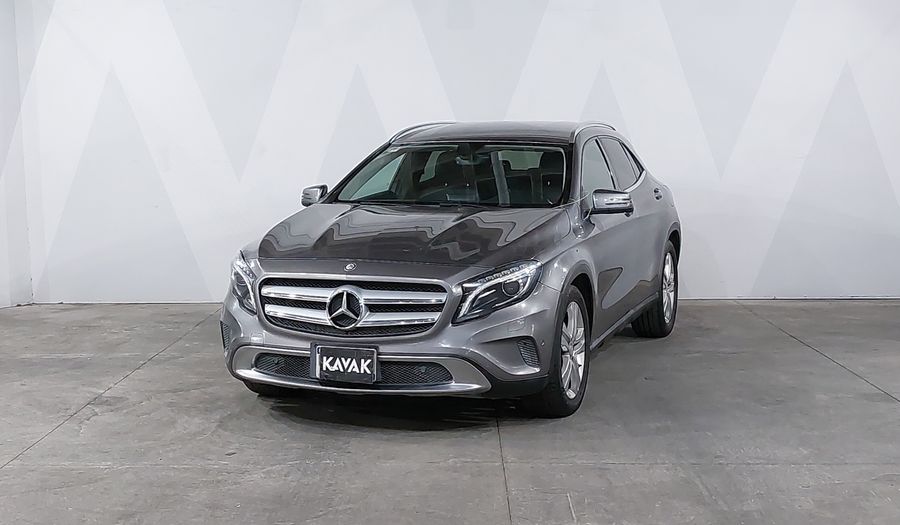 Mercedes Benz Clase Gla 1.6 GLA 200 CGI SPORT Suv 2015