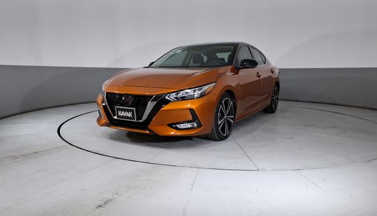 Nissan • Sentra