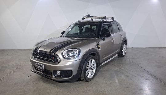 Mini • Countryman