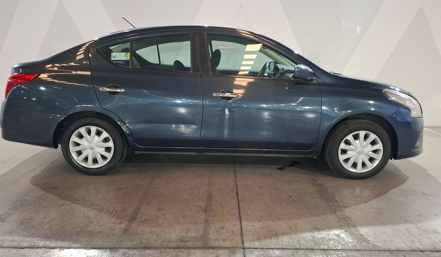 Nissan Versa 1.6 SENSE TA AC Sedan 2015