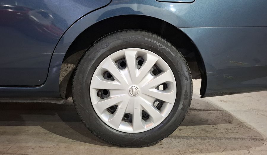 Nissan Versa 1.6 SENSE TA AC Sedan 2015