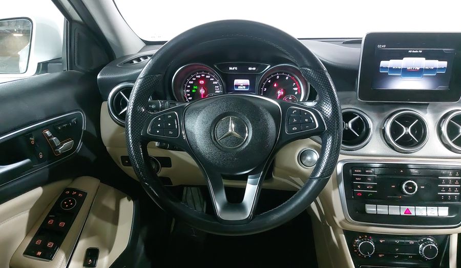 Mercedes Benz Clase Gla 1.6 GLA 200 DCT Suv 2020