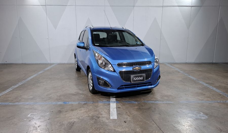 Chevrolet Spark 1.2 LTZ C MT Hatchback 2015