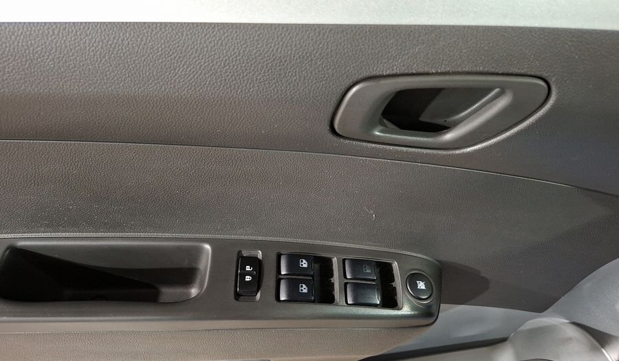 Chevrolet Spark 1.2 LTZ C MT Hatchback 2015
