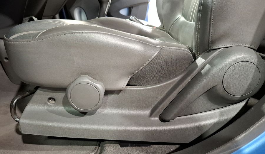 Chevrolet Spark 1.2 LTZ C MT Hatchback 2015