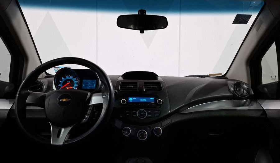 Chevrolet Spark 1.2 LTZ C MT Hatchback 2015