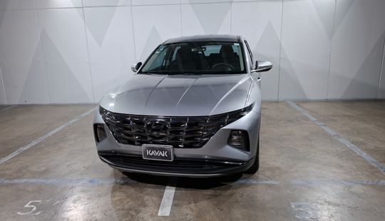 Hyundai • Tucson