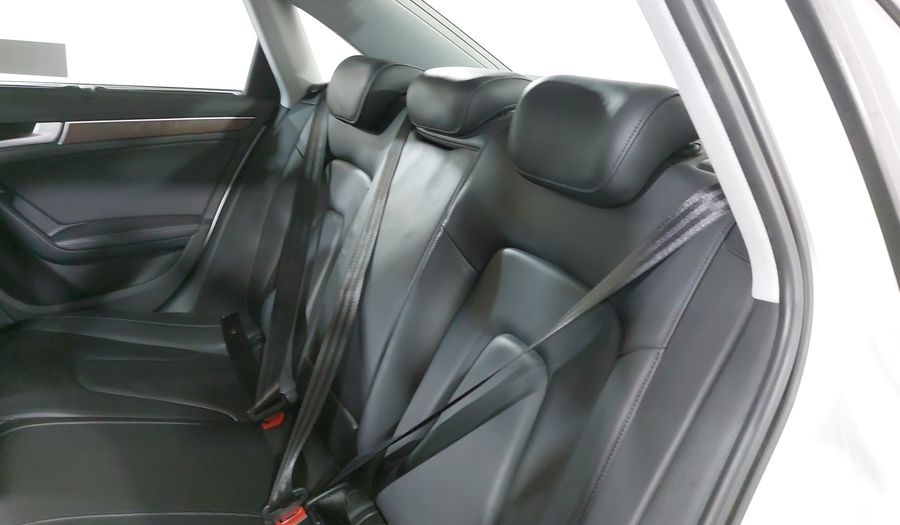 Audi A4 2.0 TFSI LUXURY MULTITRONIC Sedan 2014