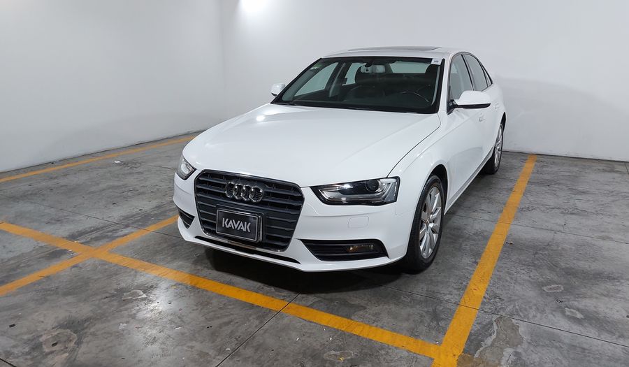 Audi A4 2.0 TFSI LUXURY MULTITRONIC Sedan 2014