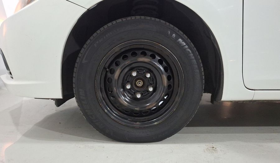 Honda Civic 1.8 LX AT 4DRS Sedan 2013